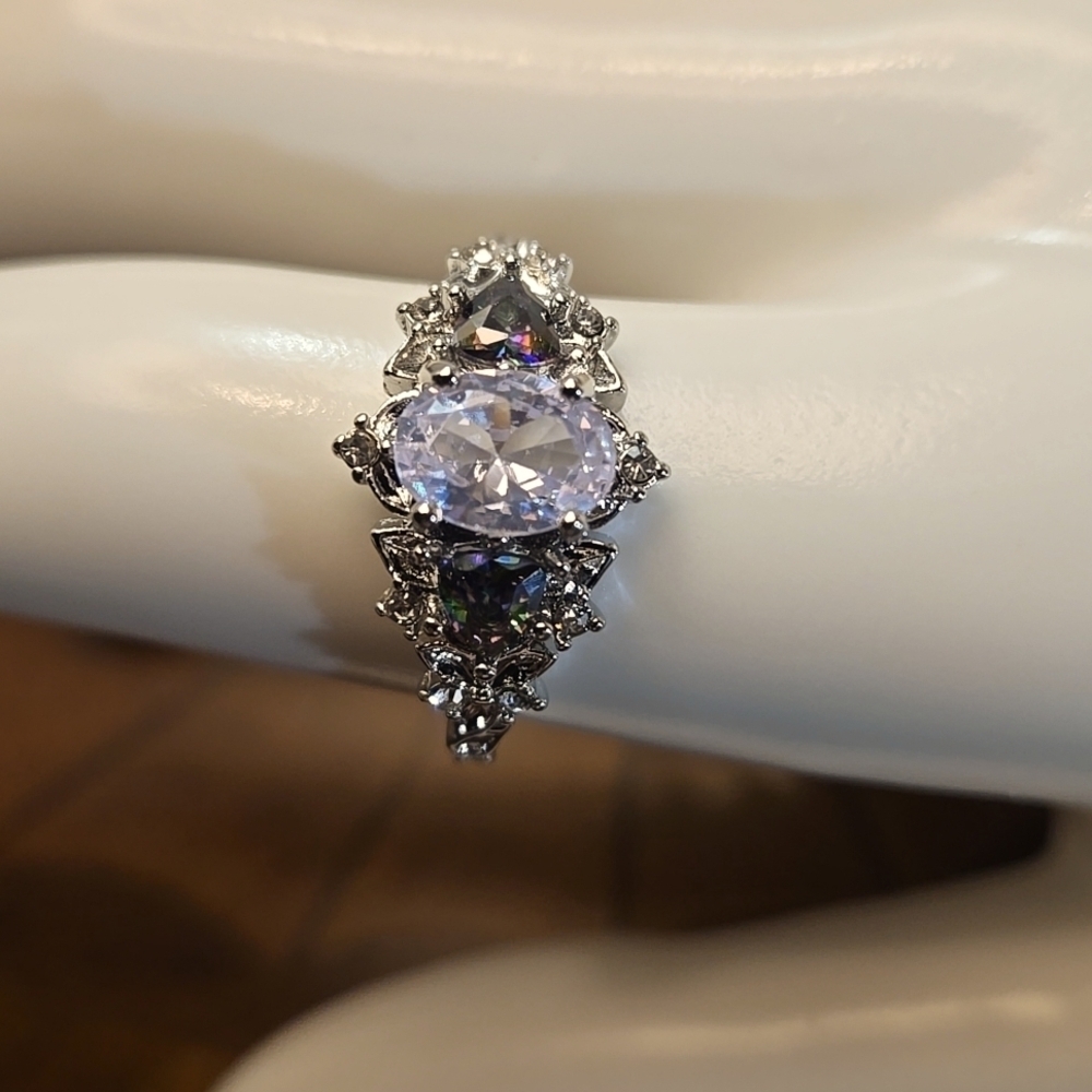 Elegant Silver-tone Inlaid Shiny Blue White Zirconium Stones Women Ring Size 9